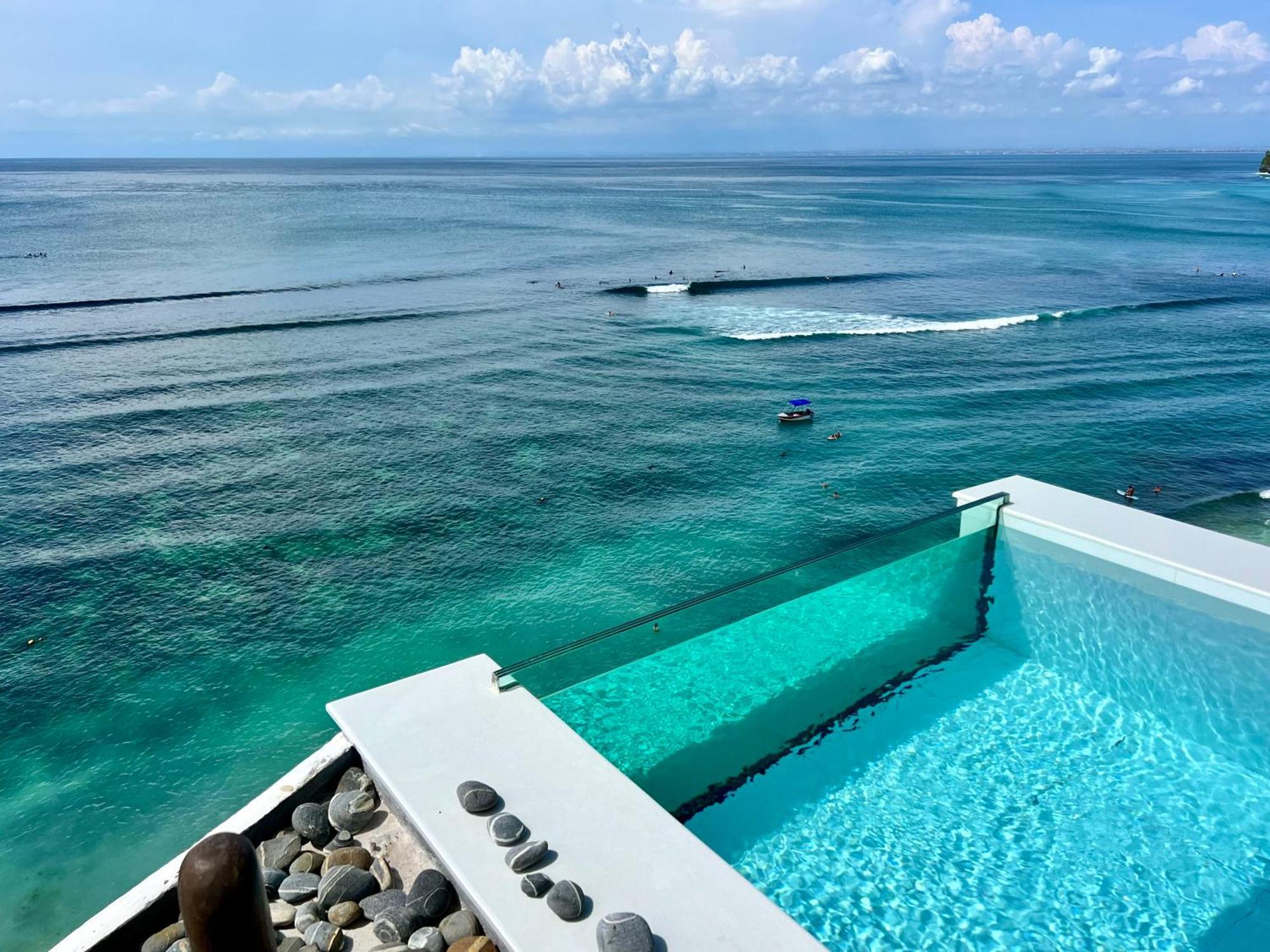Morabito Art Cliff * Uluwatu