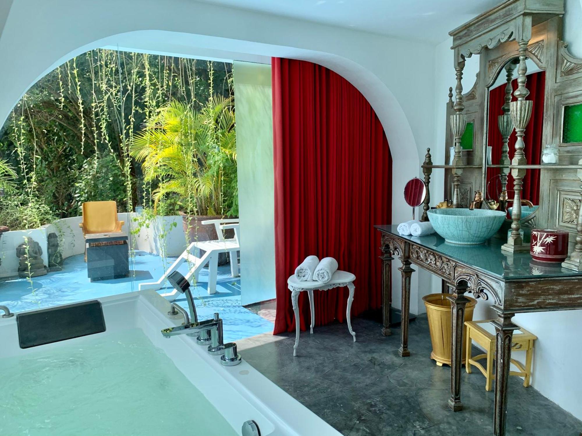 Morabito Art Cliff Villa Uluwatu (Bali)